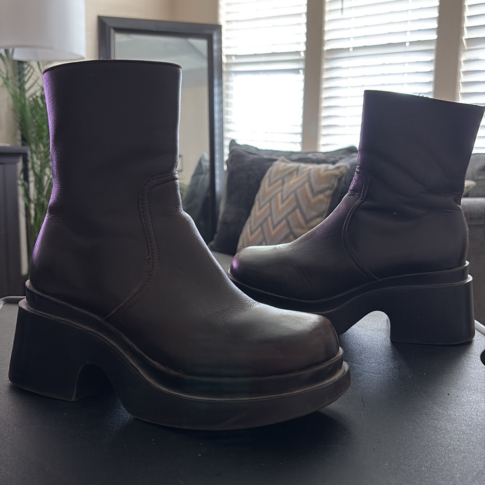 VTG STEVE MADDEN “Rare”!Leather Chunky Boots 90s Y2K - Picture 15 of 15